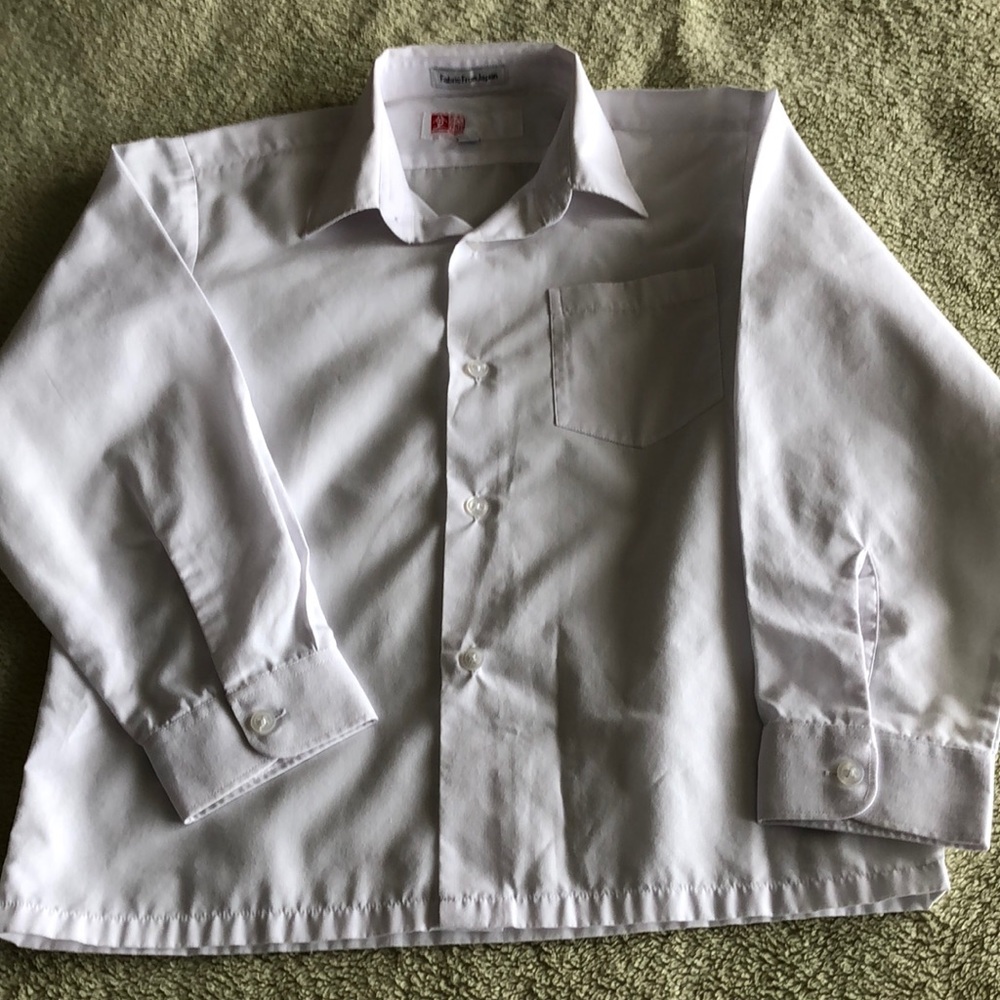 Simple Snow White dress button shirt kids size 6.